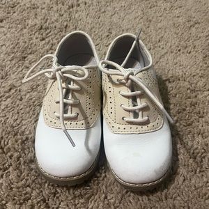 L’Amour Oxford Shoes Size 8